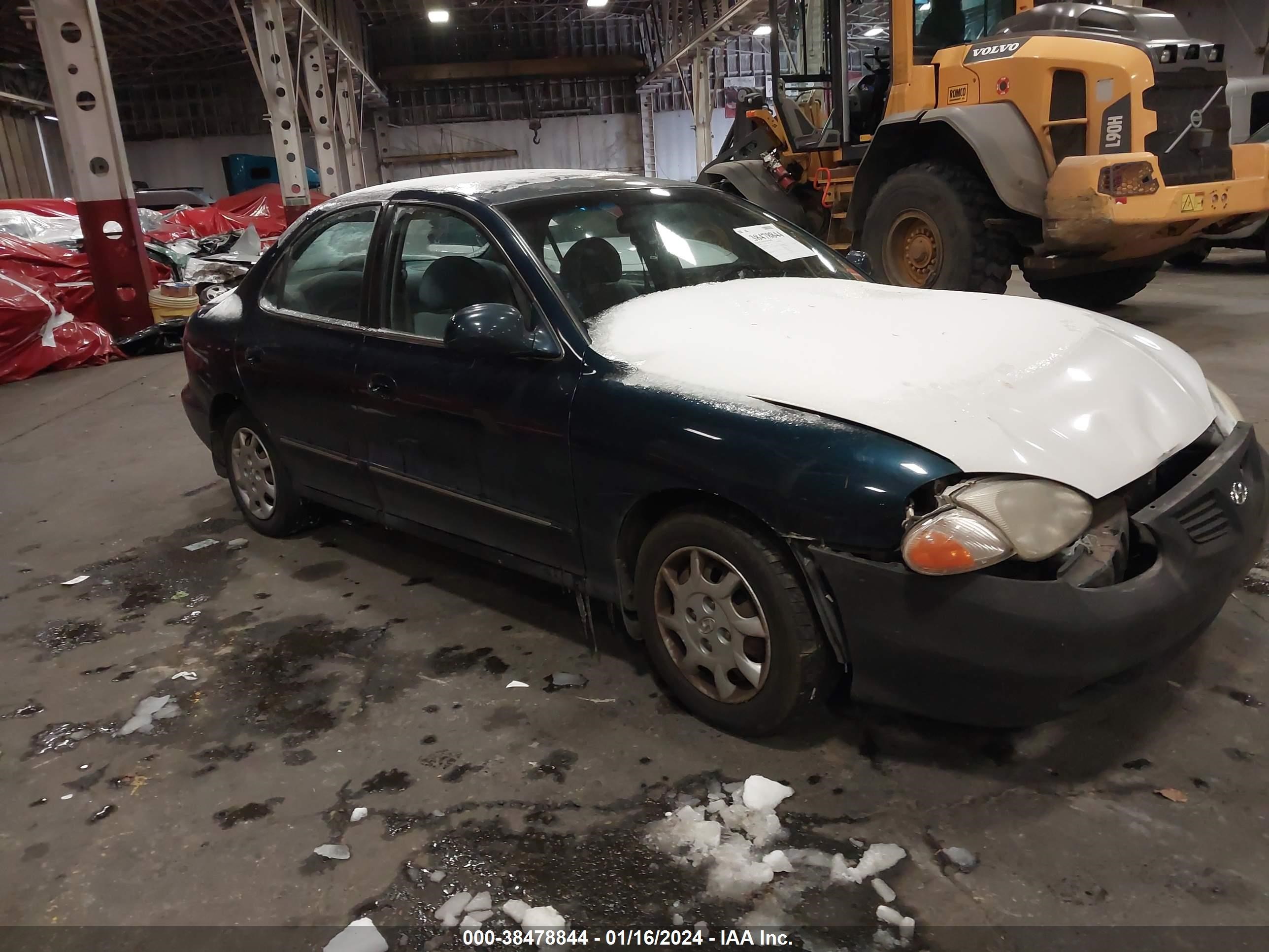 HYUNDAI ELANTRA 2000 kmhjf35f0yu051600