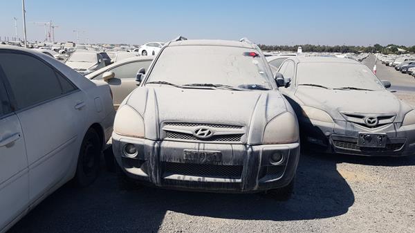 HYUNDAI TUCSON 2009 kmhjm81b69u000318