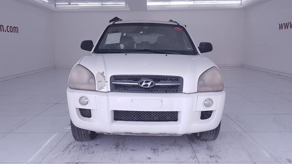 HYUNDAI TUCSON 2007 kmhjm81d27u658359