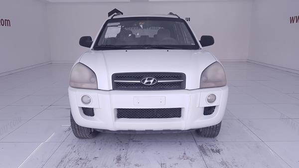 HYUNDAI TUCSON 2009 kmhjm81d69u929829