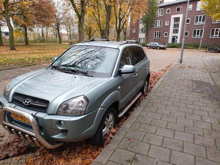 HYUNDAI TUCSON 2005 kmhjn81bp5u183102