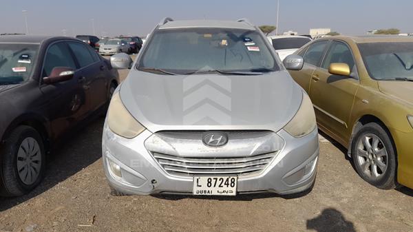 HYUNDAI TUCSON 2011 kmhjt81b2bu104605