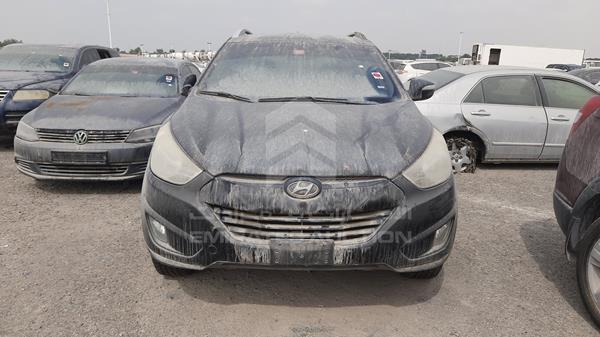 HYUNDAI TUCSON 2010 kmhjt81b6au053057