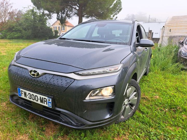 HYUNDAI KONA 2021 kmhk281hflu107114