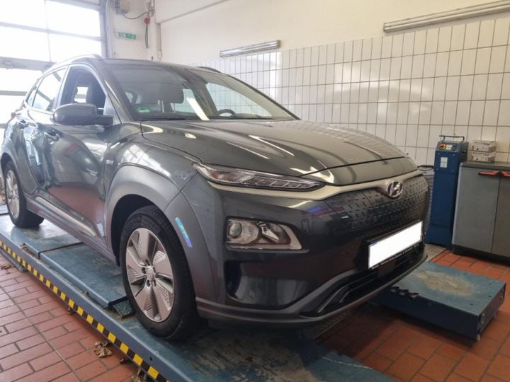 HYUNDAI KONA 2021 kmhk281hflu111812