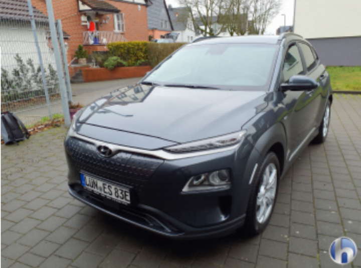 HYUNDAI KONA 2021 kmhk281hflu121456