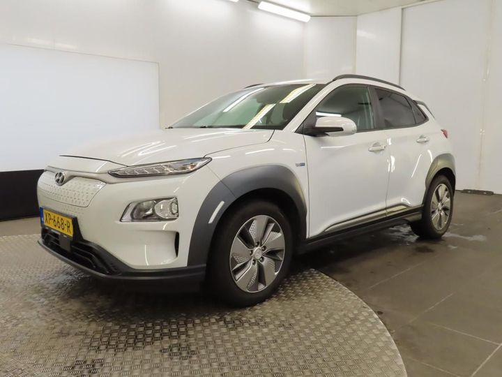 HYUNDAI KONA 2019 kmhk381gfku016896