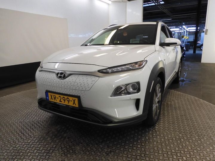 HYUNDAI KONA 2019 kmhk381gfku018009