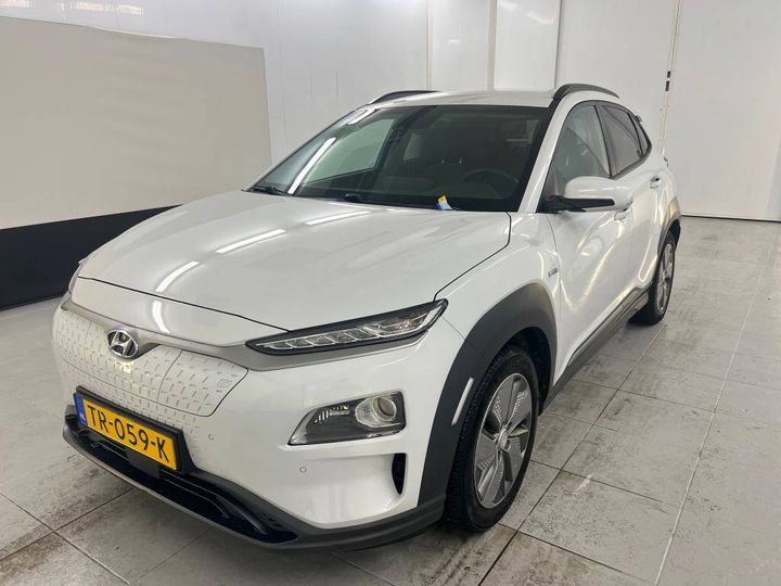 HYUNDAI KONA 2018 kmhk581gfku001637