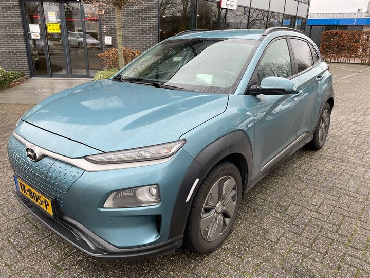 HYUNDAI KONA 2018 kmhk581gfku001681