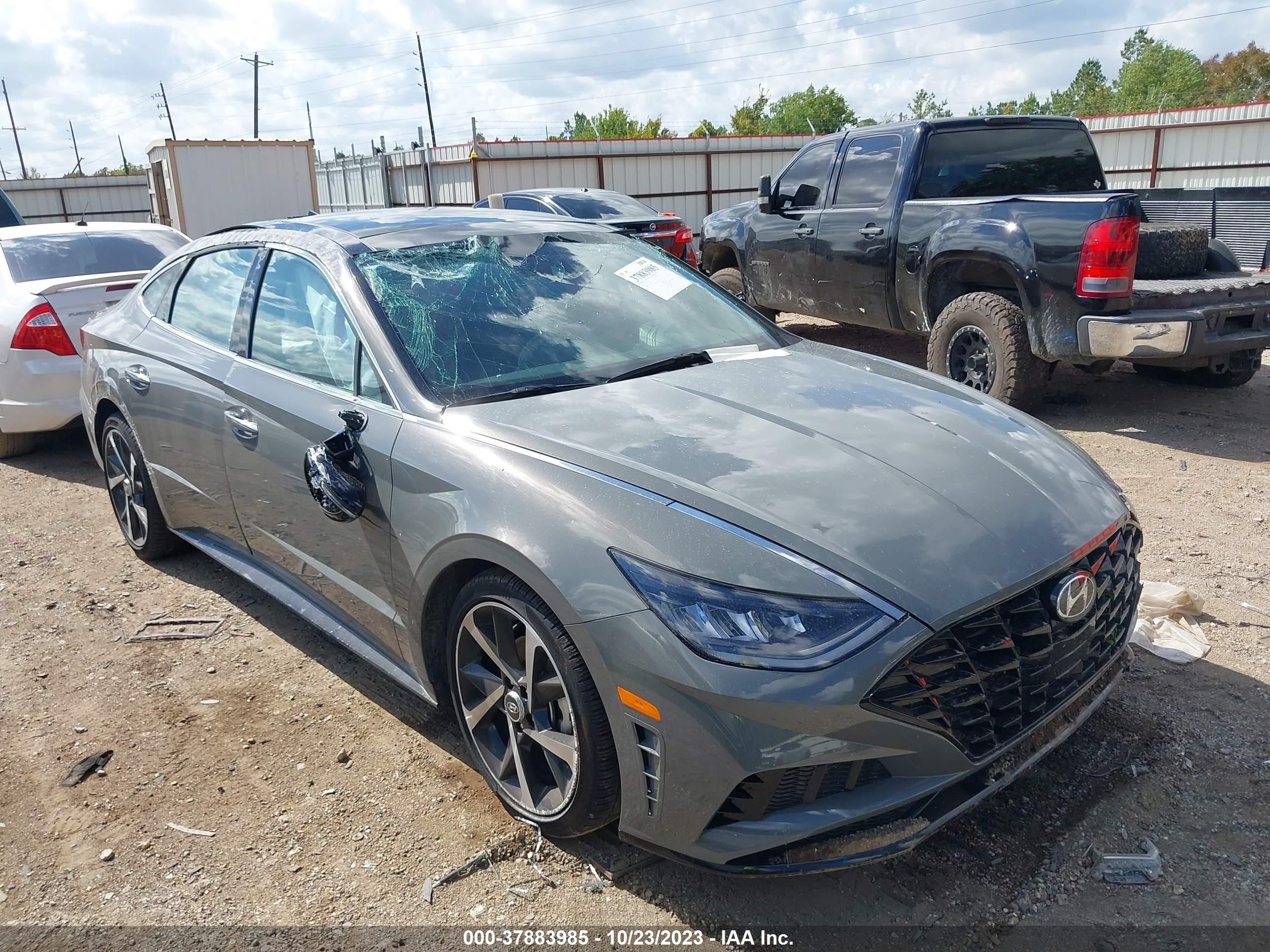 HYUNDAI SONATA 2023 kmhl44j2xpa283290