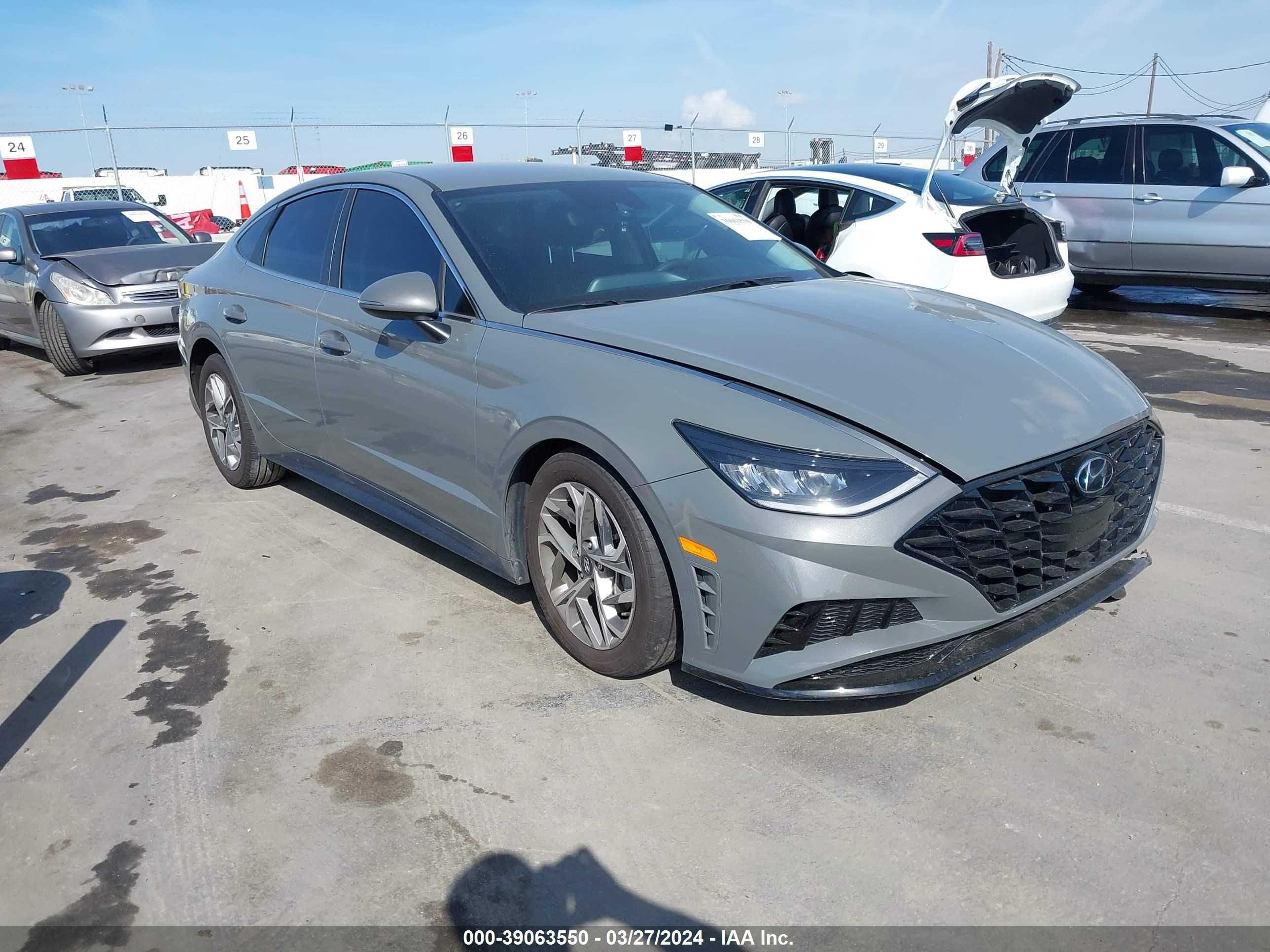 HYUNDAI SONATA 2023 kmhl64ja8pa265257