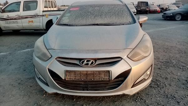 HYUNDAI I40 2014 kmhlb81c9eu071255