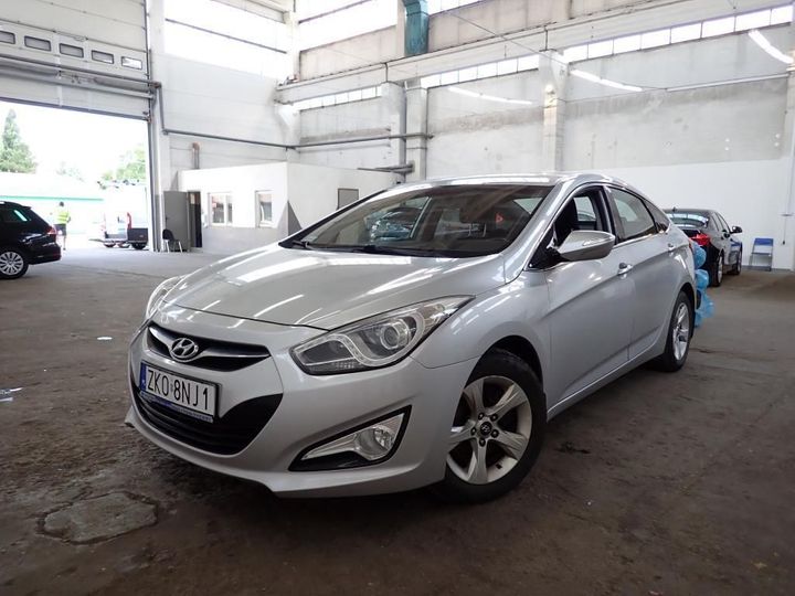 HYUNDAI I40 2013 kmhlc41dadu034461