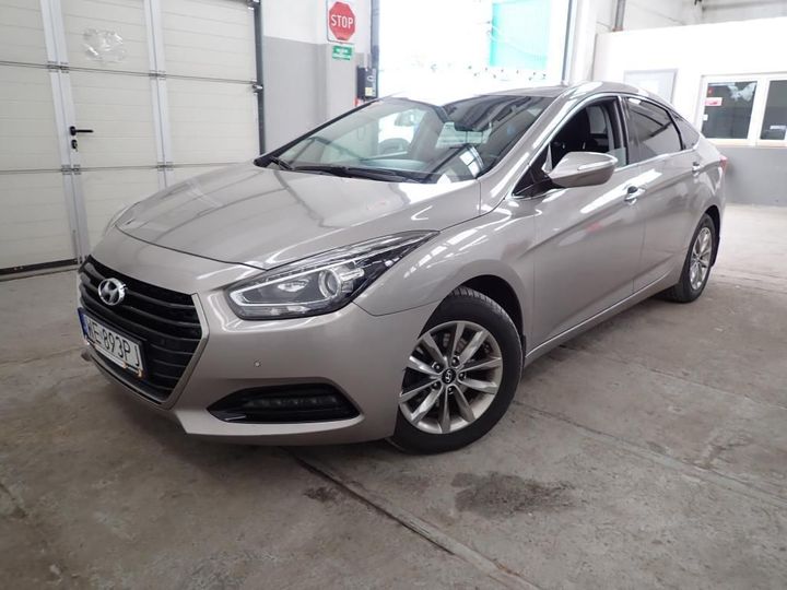 HYUNDAI I40 2017 kmhlc41uahu097377