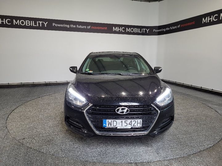 HYUNDAI I40 2017 kmhlc41uahu101146