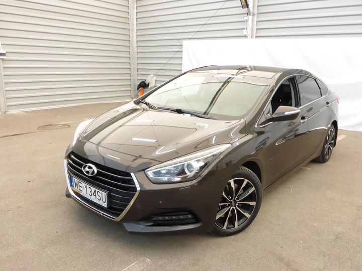 HYUNDAI I40 2018 kmhlc41ughu101118