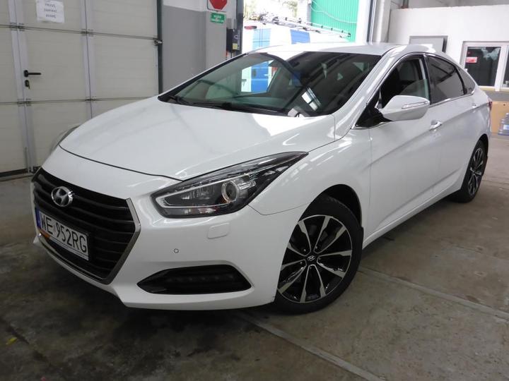 HYUNDAI I40 2017 kmhlc41ugju102469