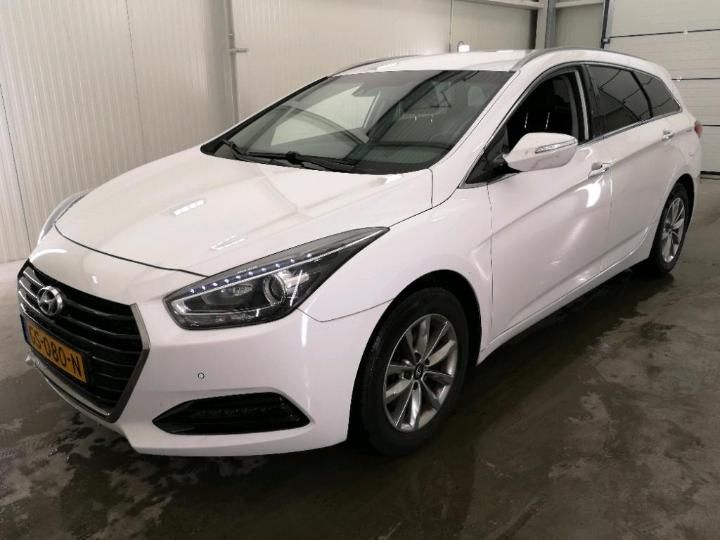 HYUNDAI I40 2015 kmhlc81uagu110432