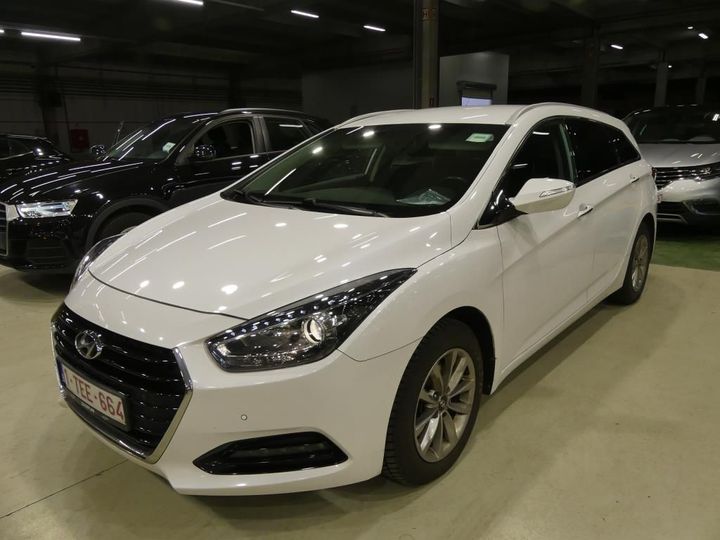 HYUNDAI I40 WAGON 2017 kmhlc81uahu135848