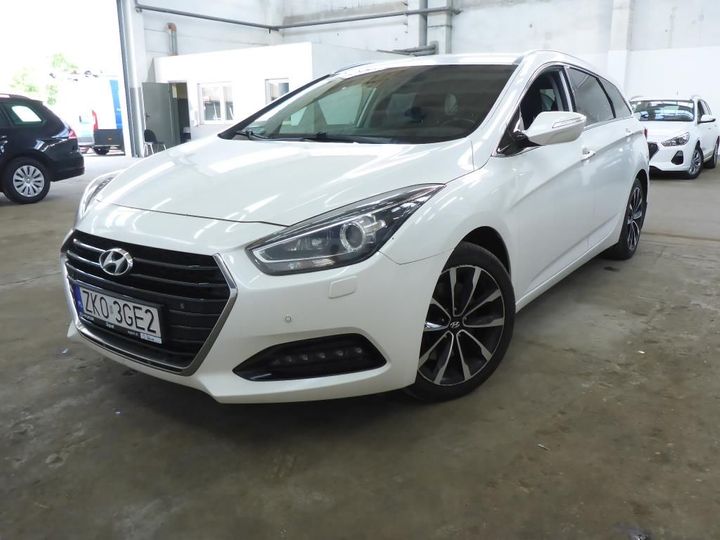 HYUNDAI I40 2015 kmhlc81uggu105027