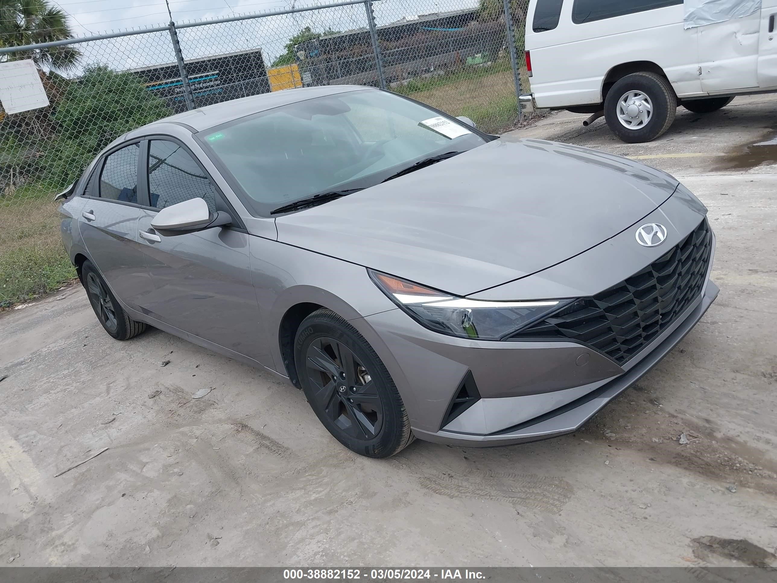 HYUNDAI ELANTRA 2022 kmhlm4aj6nu025870