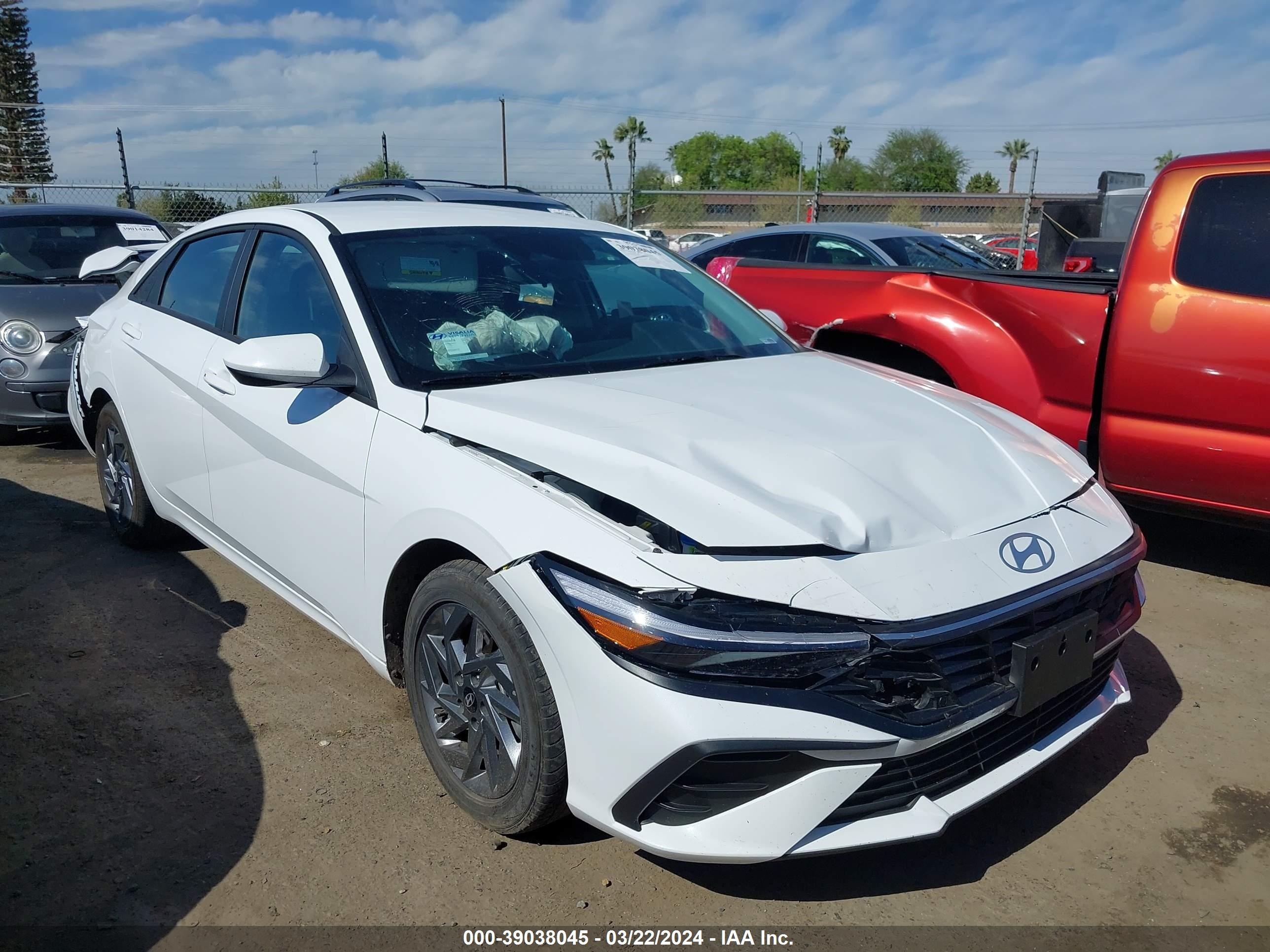 HYUNDAI ELANTRA 2024 kmhlm4dg0ru698658