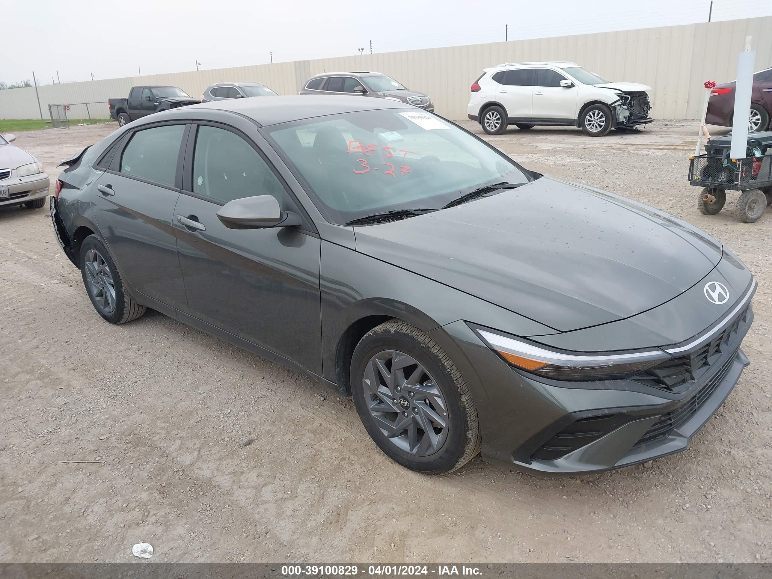 HYUNDAI ELANTRA 2024 kmhlm4dg4ru683225