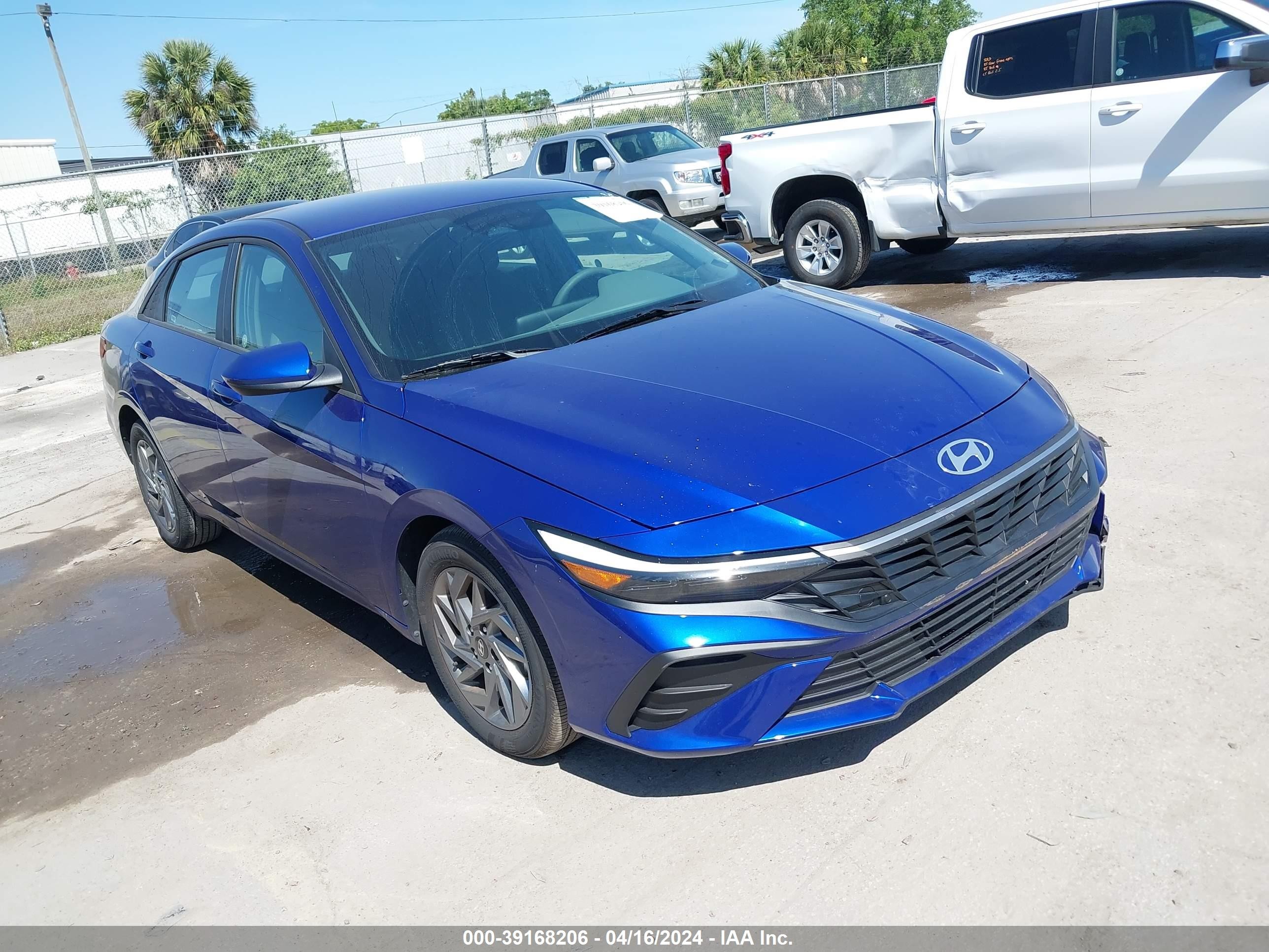 HYUNDAI ELANTRA 2024 kmhlm4dgxru663187