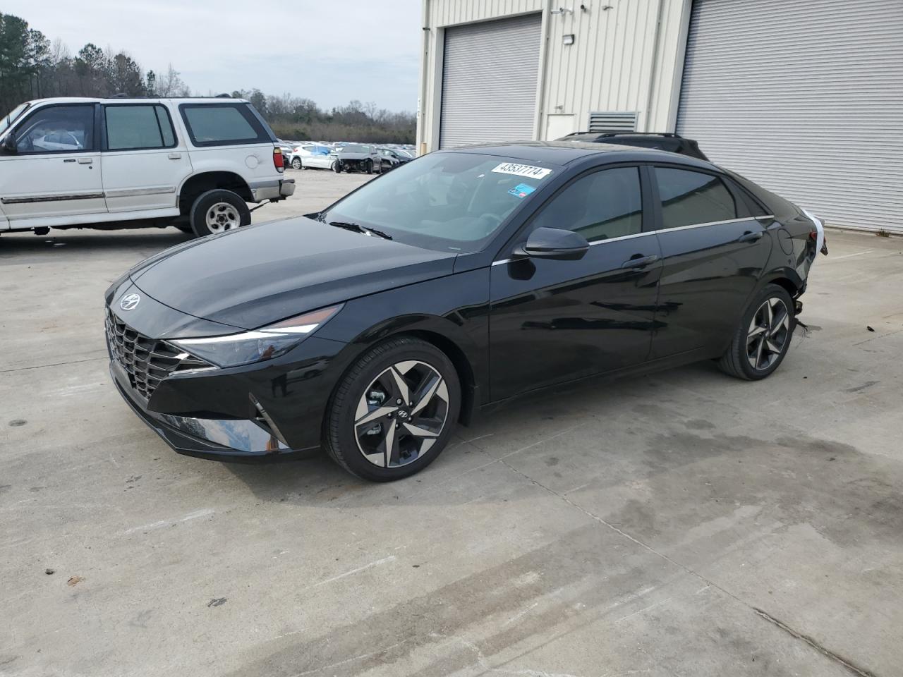 HYUNDAI ELANTRA 2023 kmhln4aj0pu080637