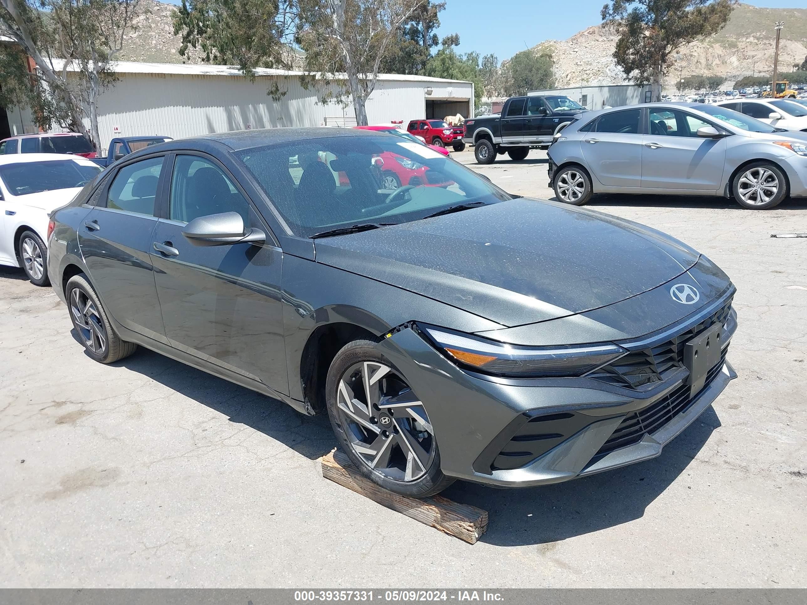 HYUNDAI ELANTRA 2024 kmhls4dg3ru691323