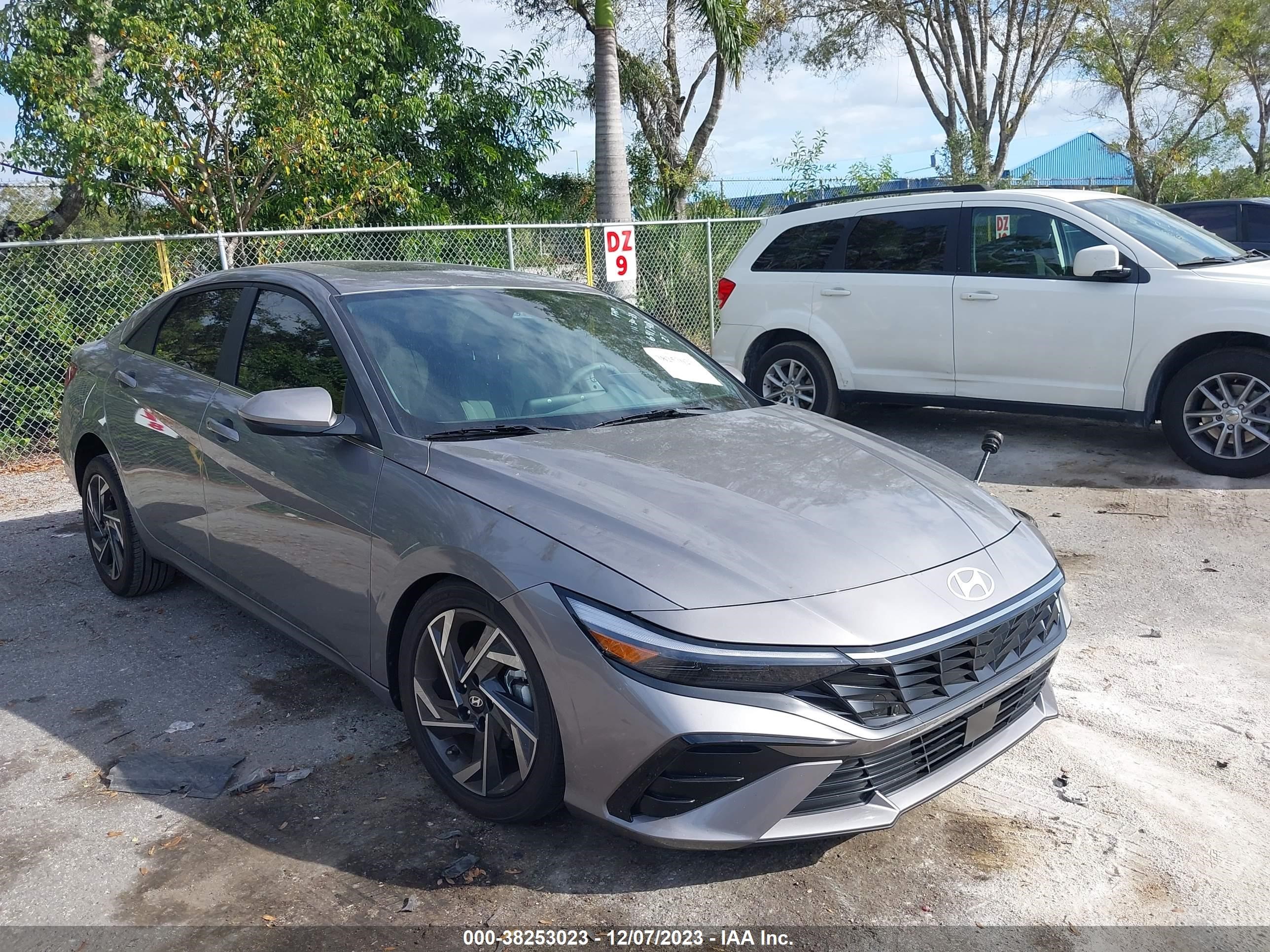 HYUNDAI ELANTRA 2024 kmhls4dg5ru641748