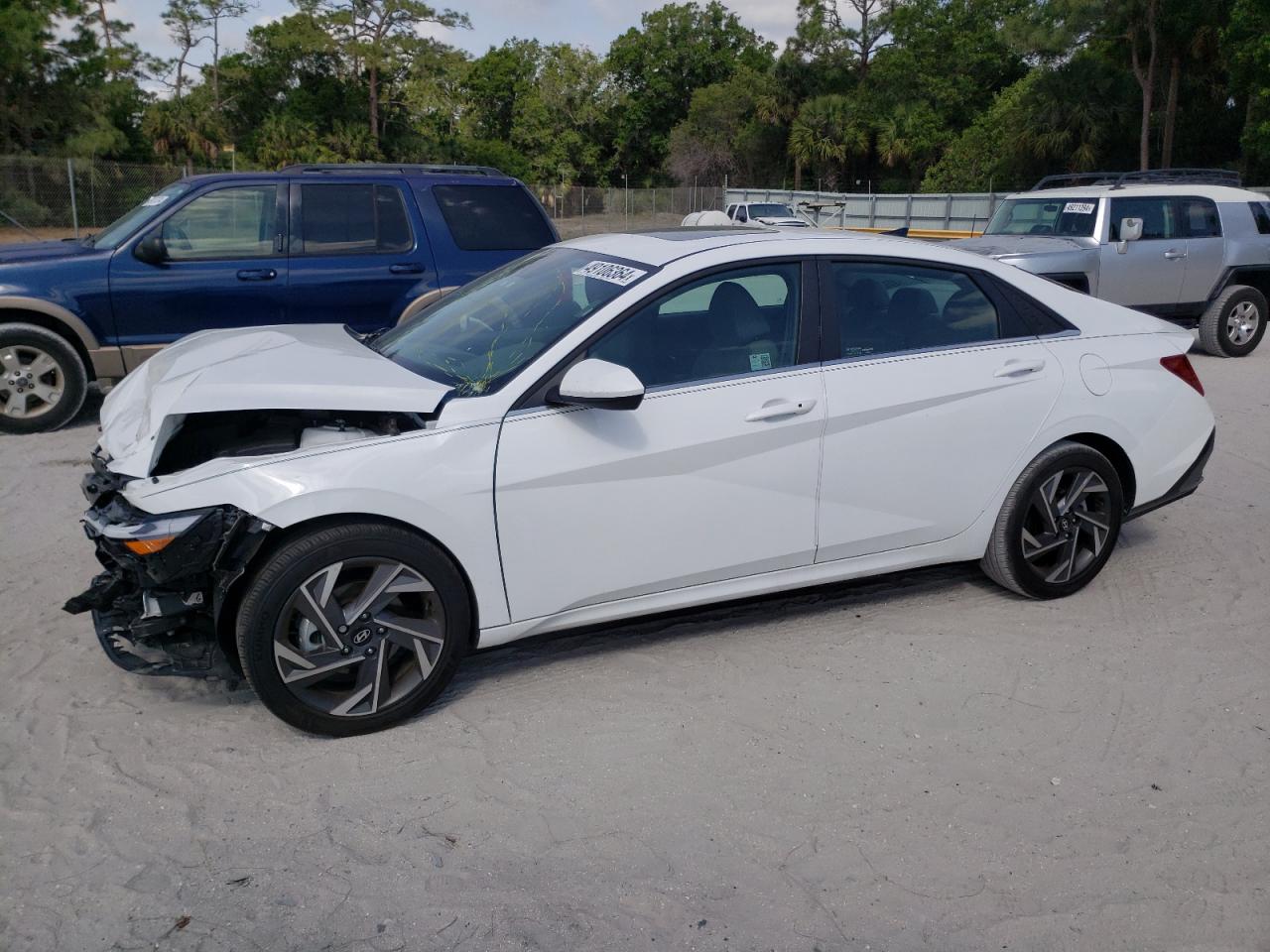 HYUNDAI ELANTRA 2024 kmhls4dg7ru660429