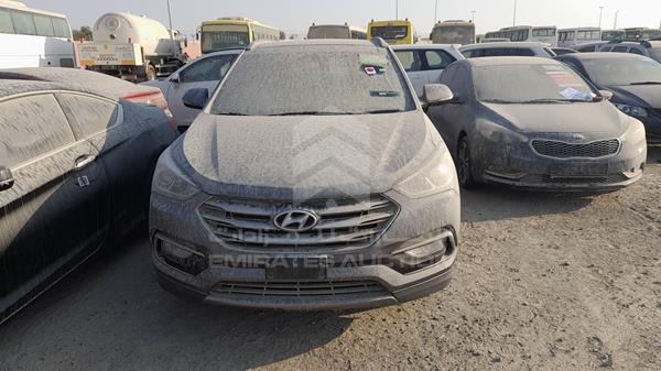 HYUNDAI SANTA FE 2017 kmhst81b5hu712020