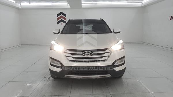 HYUNDAI SANTA FE 2016 kmhst81c4gu477942