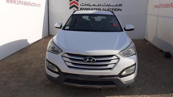 HYUNDAI SANTA FE 2016 kmhst81c8gu473246