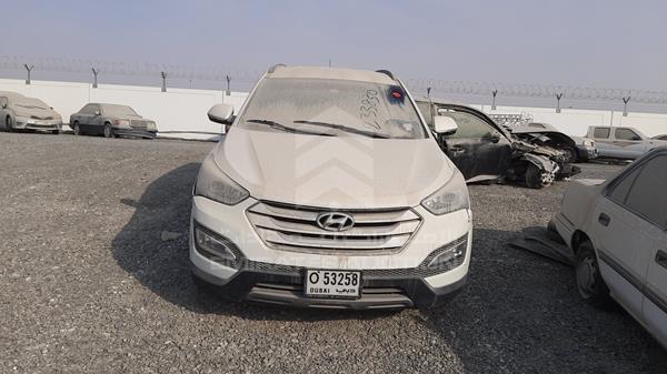 HYUNDAI SANTA FE 2016 kmhst81c9gu476687