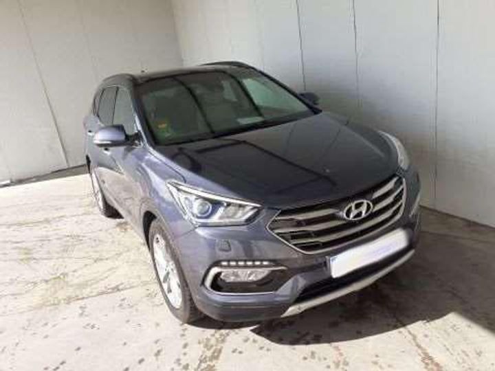 HYUNDAI SANTA FE 2017 kmhsw81xdhu763981