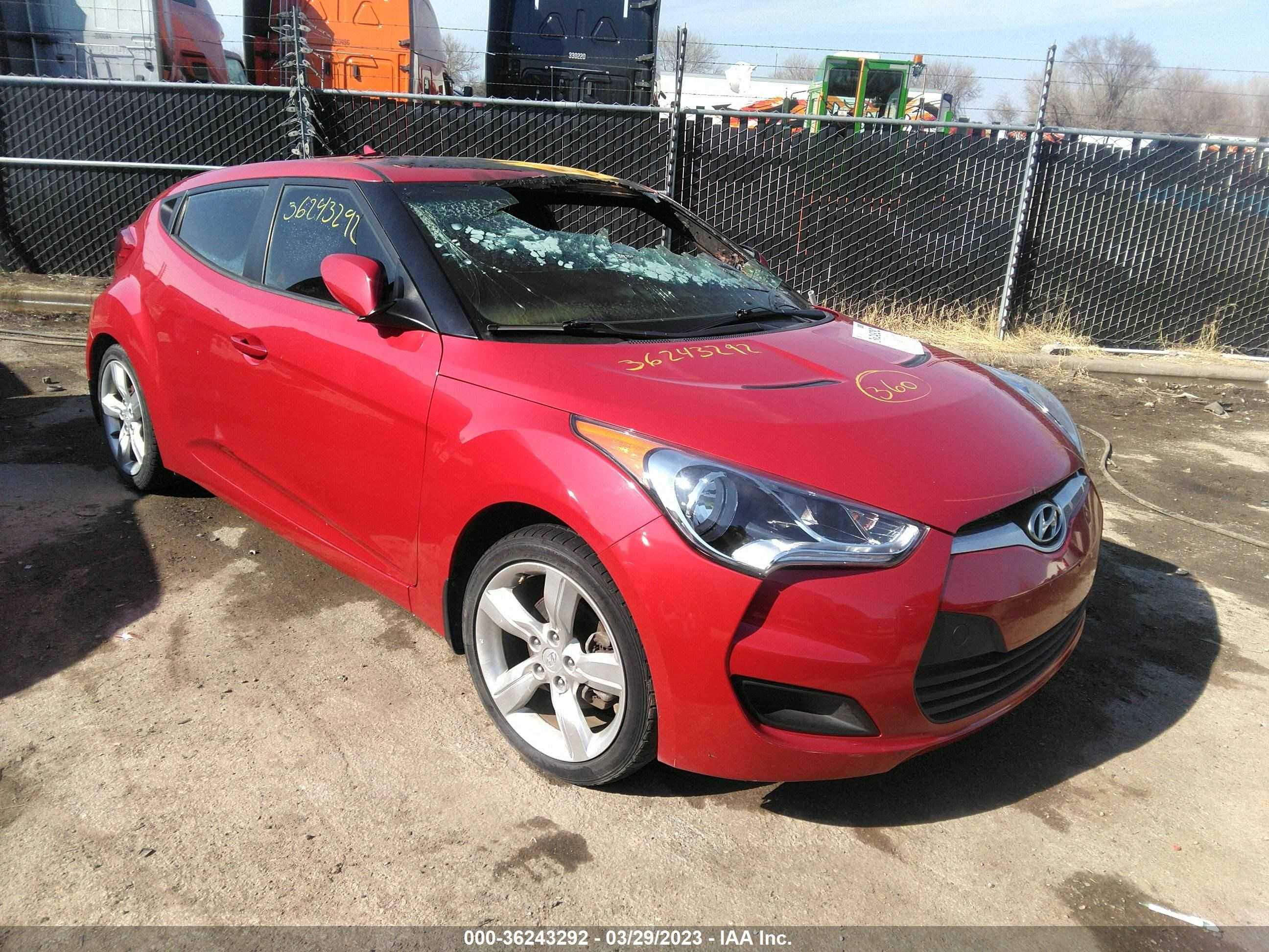 HYUNDAI VELOSTER 2013 kmhtc6ad3du087802