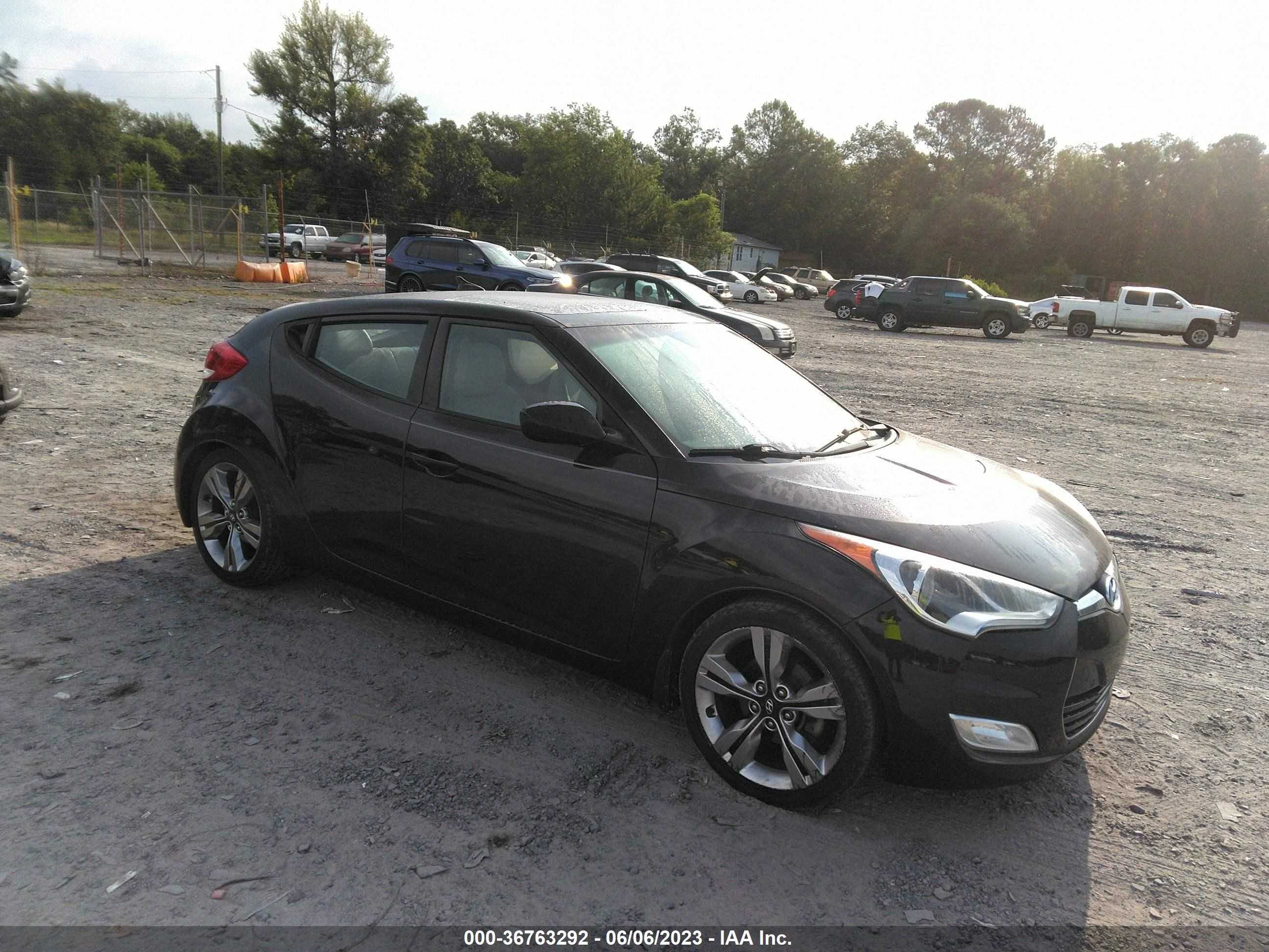 HYUNDAI VELOSTER 2013 kmhtc6ad4du108785