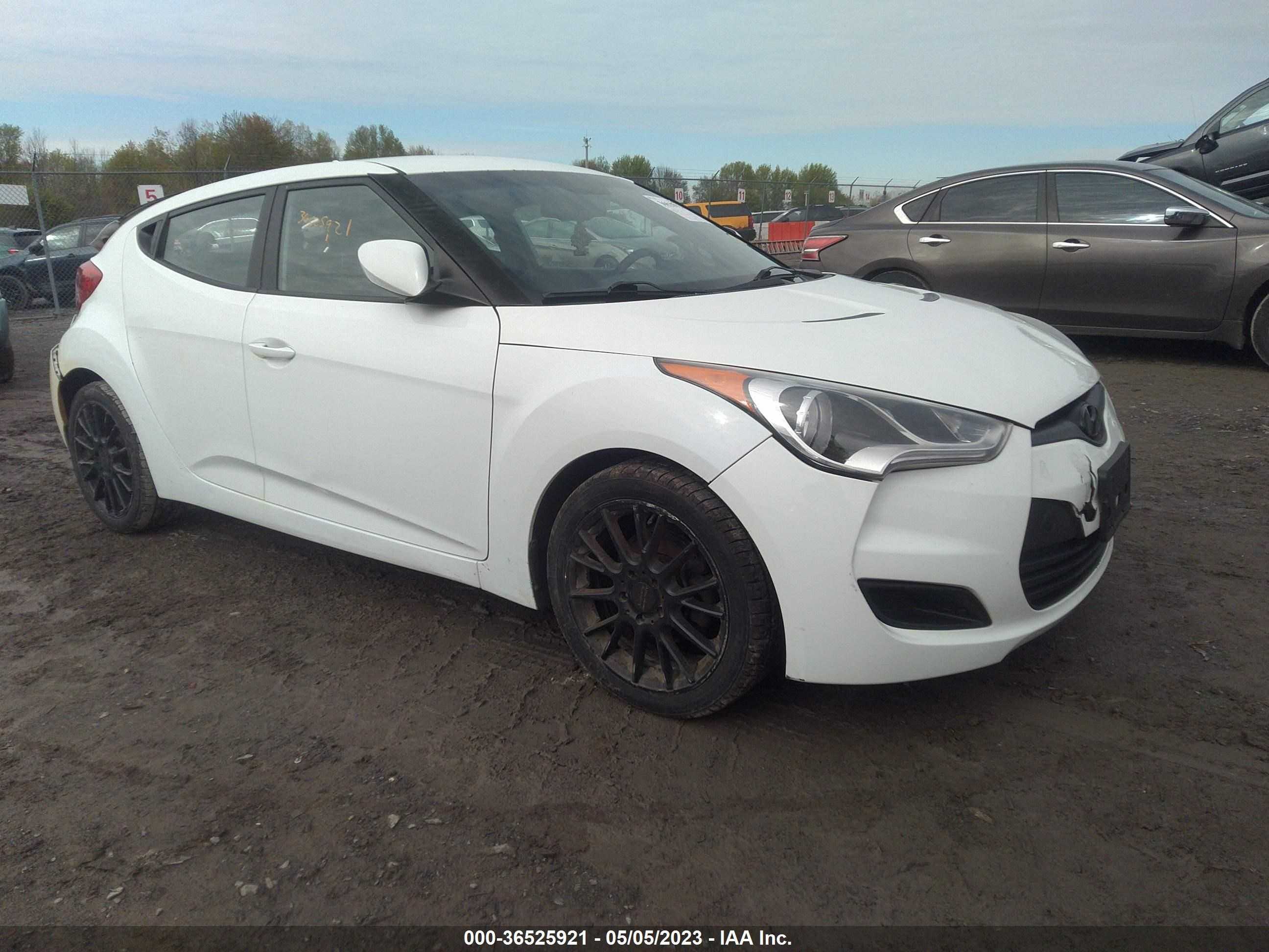 HYUNDAI VELOSTER 2013 kmhtc6ad4du166847