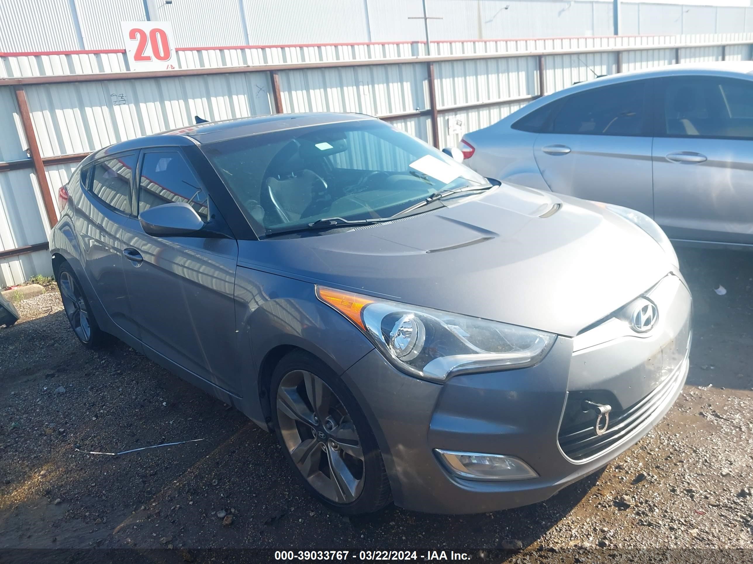 HYUNDAI VELOSTER 2015 kmhtc6ad6fu232592