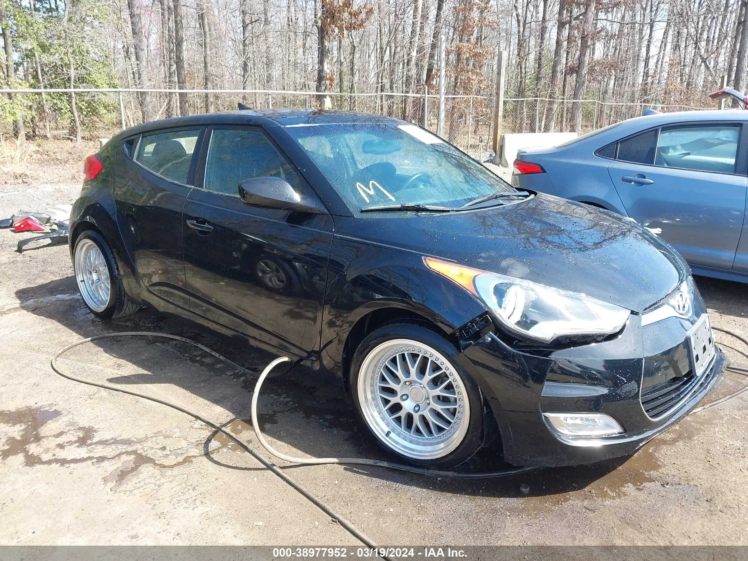 HYUNDAI VELOSTER 2017 kmhtc6ad7hu320084