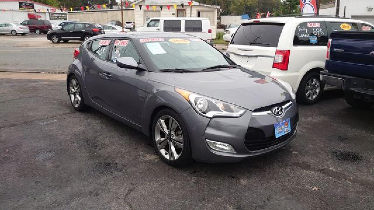 HYUNDAI VELOSTER 2016 kmhtc6ad8gu304376