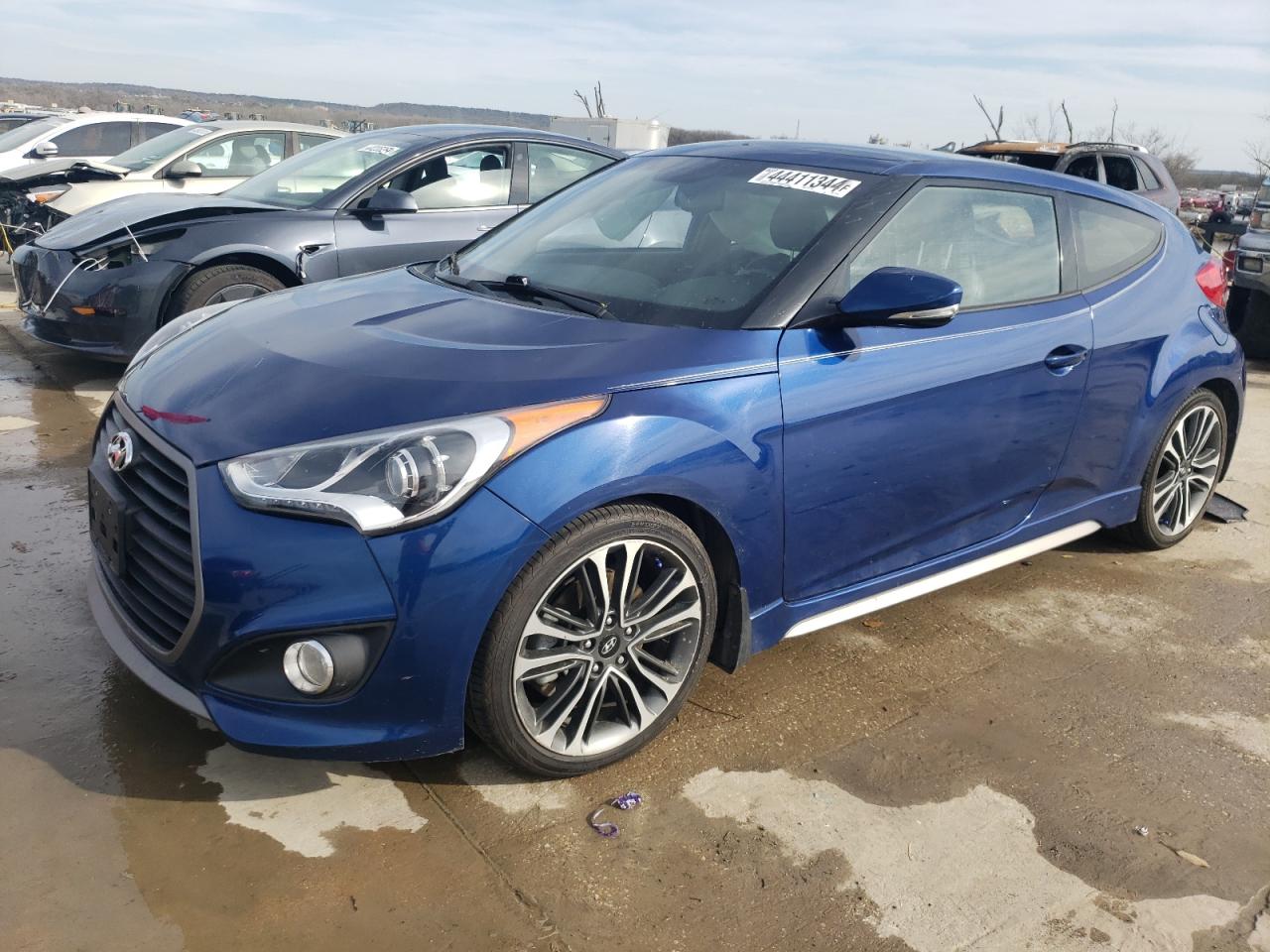 HYUNDAI VELOSTER 2016 kmhtc6ae1gu272329