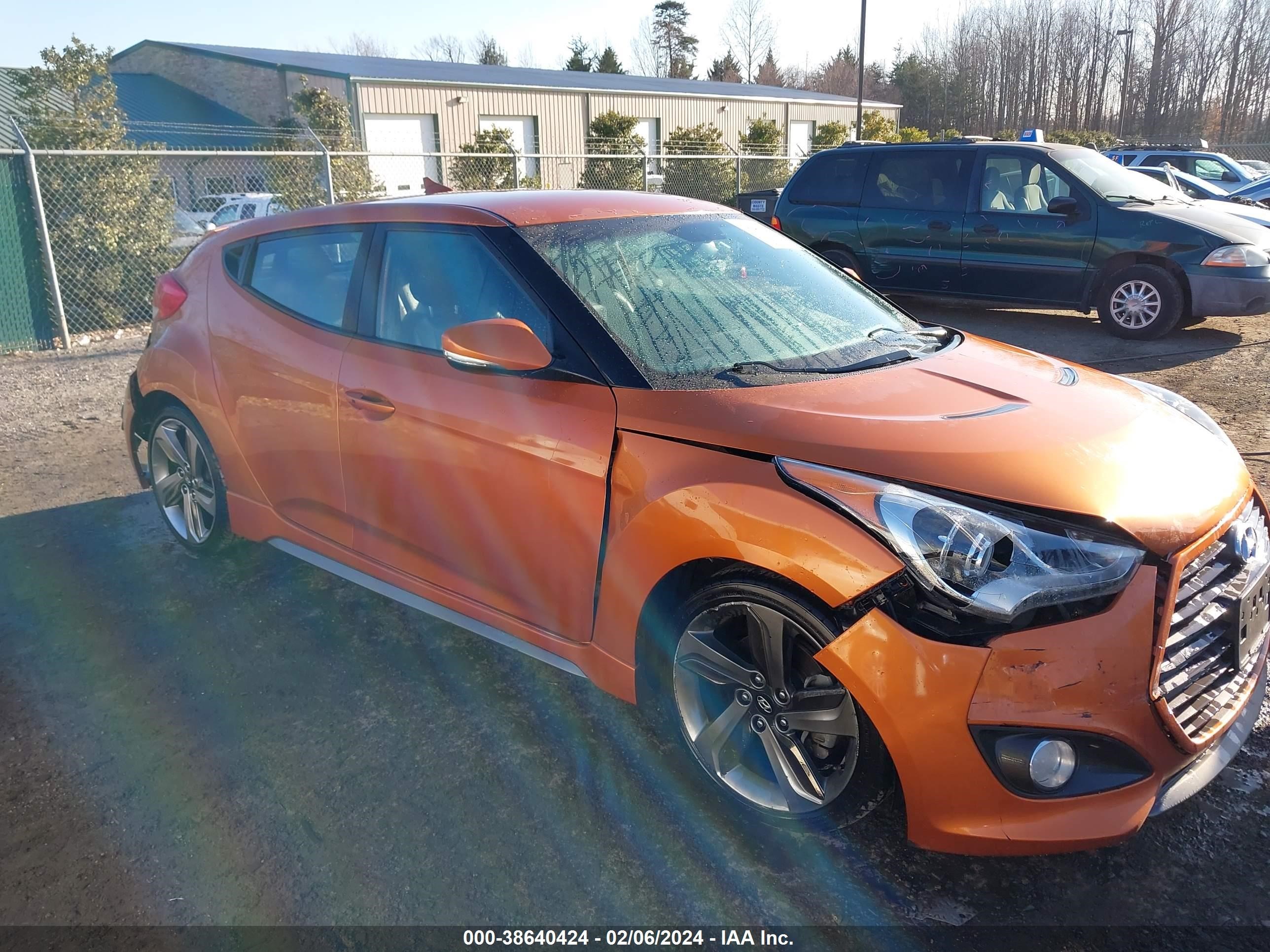 HYUNDAI VELOSTER 2013 kmhtc6ae6du136080