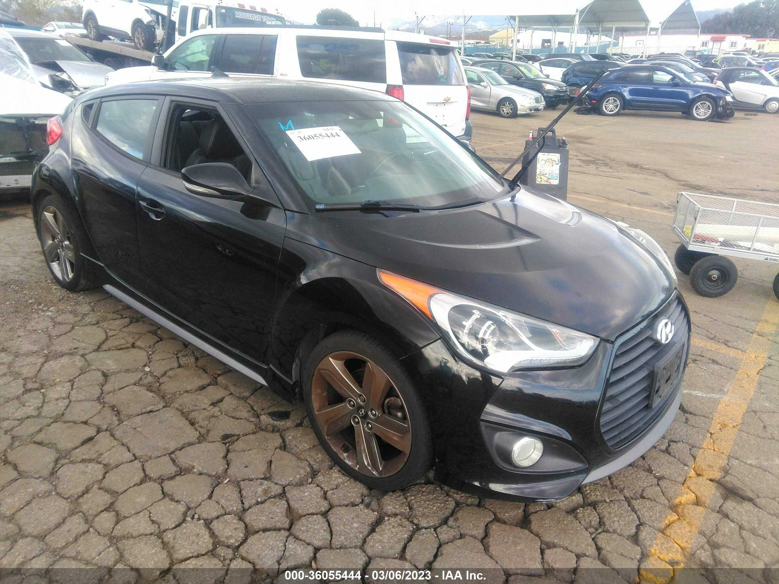 HYUNDAI VELOSTER 2015 kmhtc6ae6fu231998