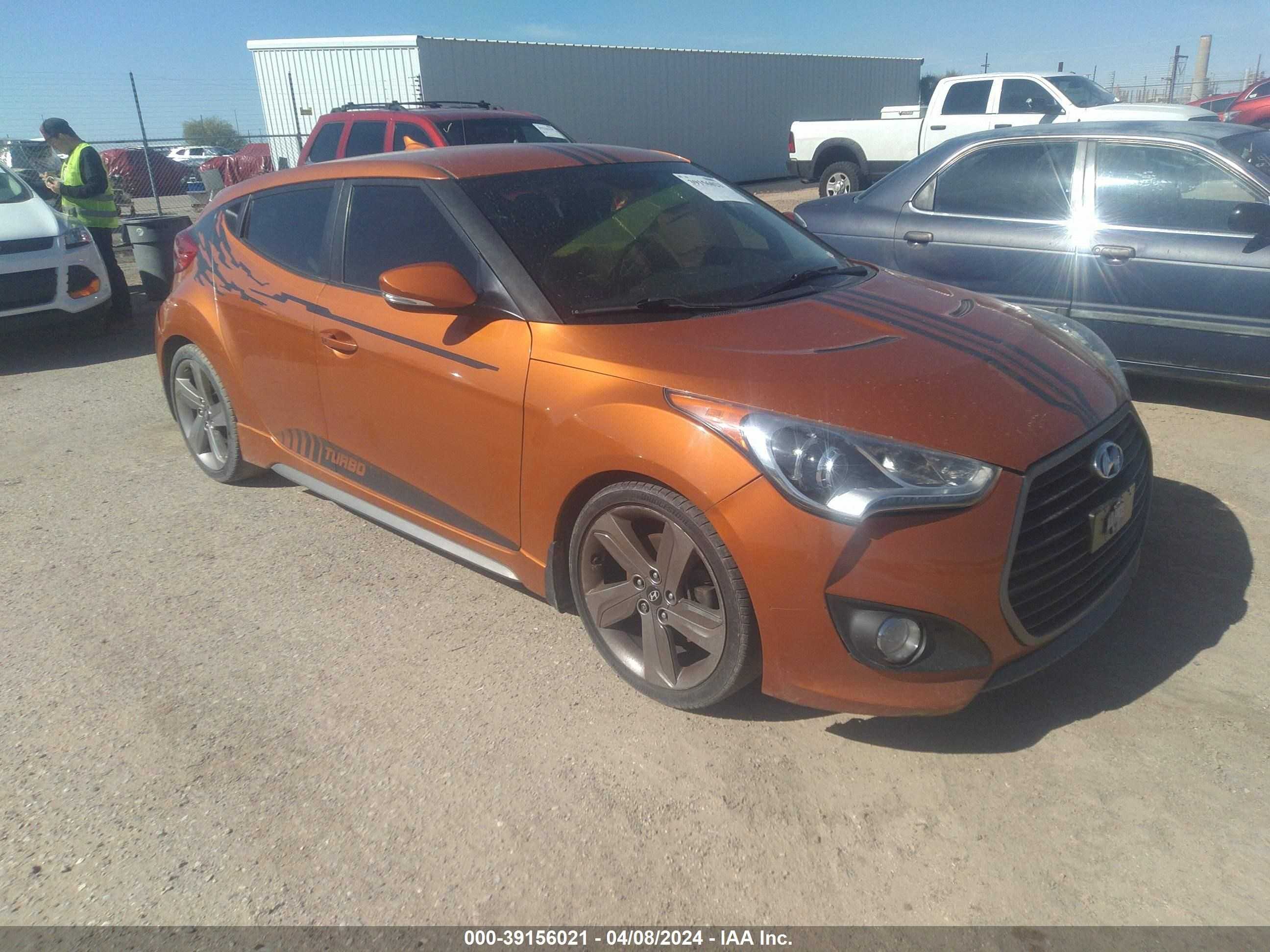 HYUNDAI VELOSTER 2013 kmhtc6ae8du174667