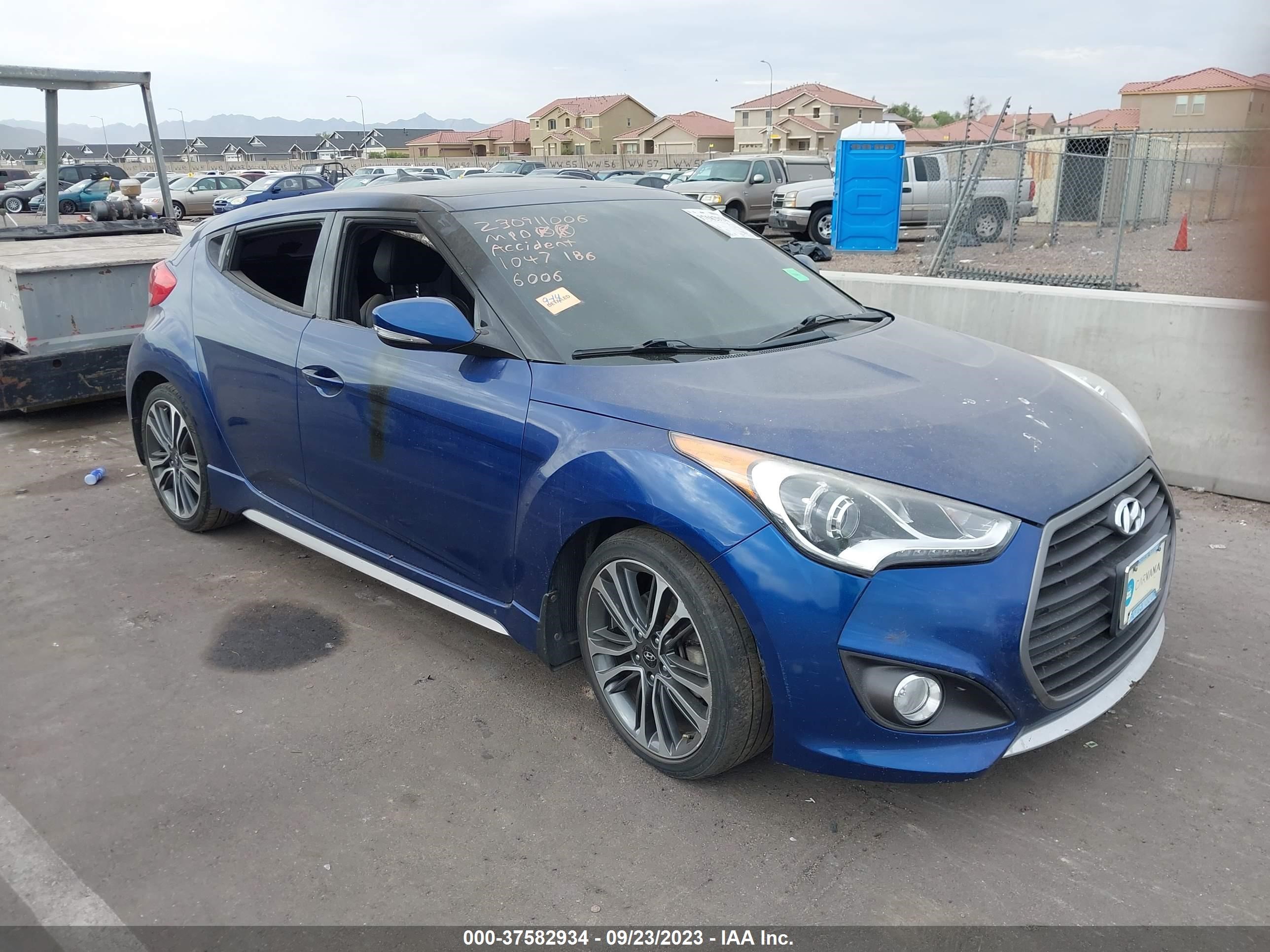 HYUNDAI VELOSTER 2016 kmhtc6ae8gu276006