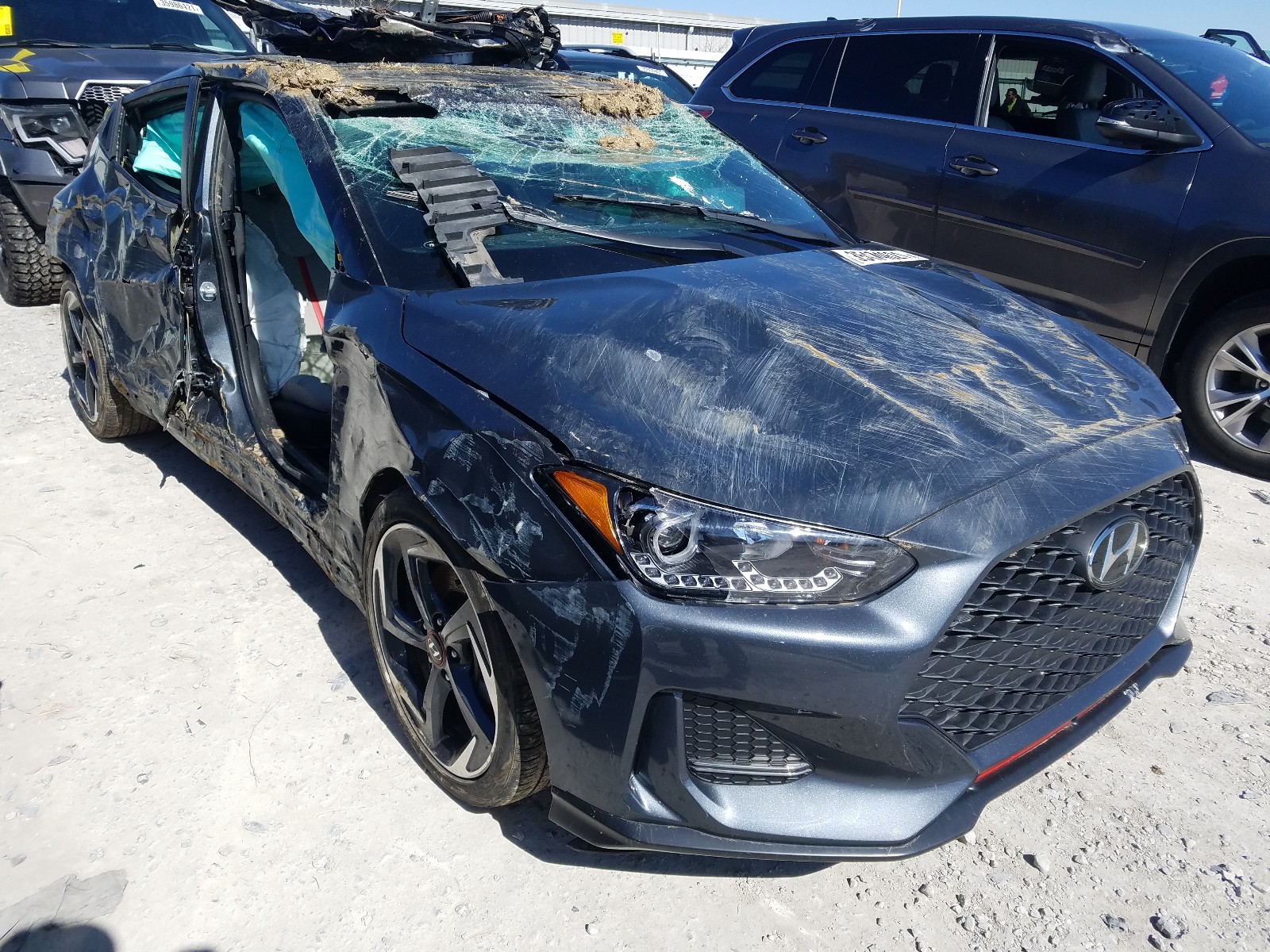 HYUNDAI VELOSTER T 2019 kmhth6abxku012852